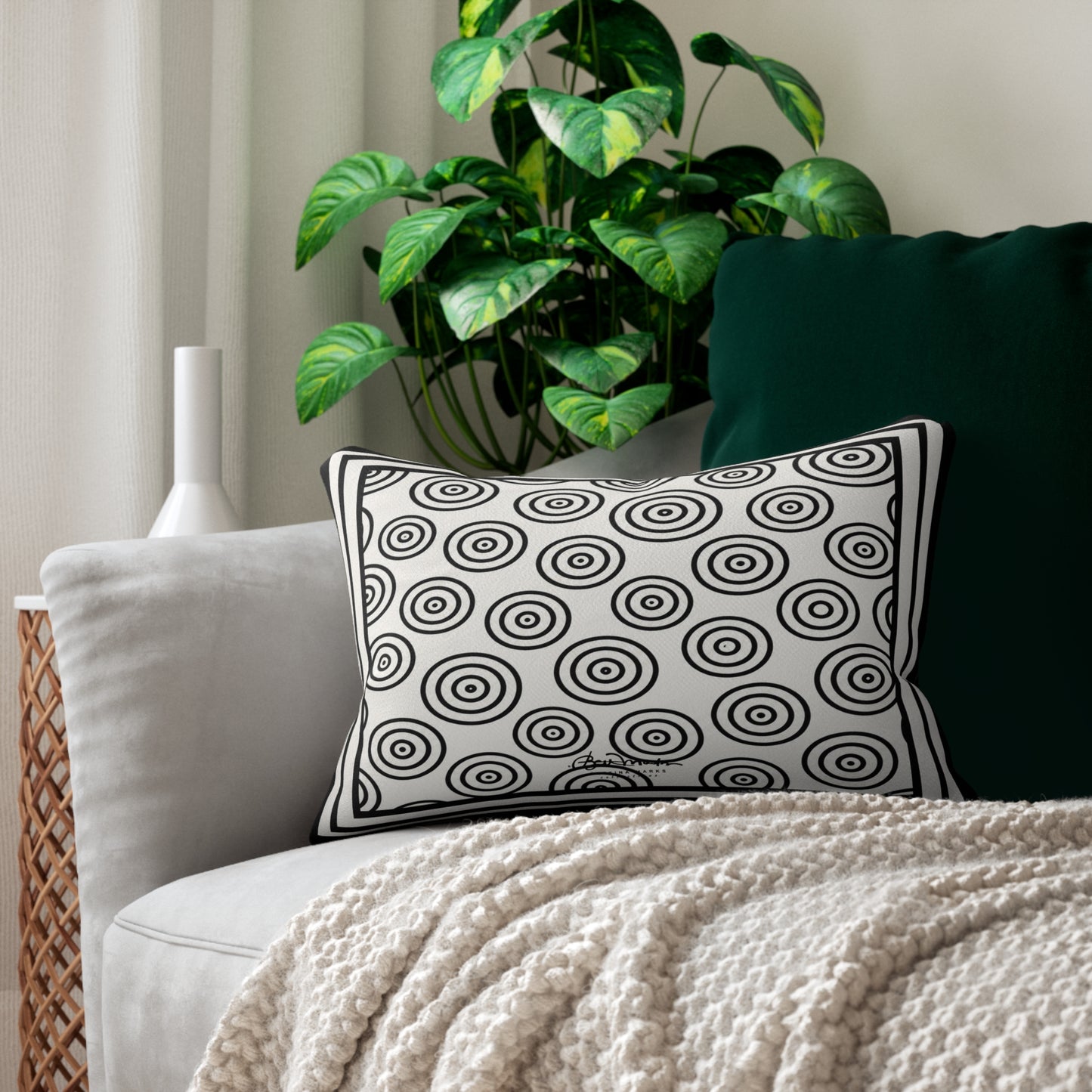 B&W Target Lumbar Pillow