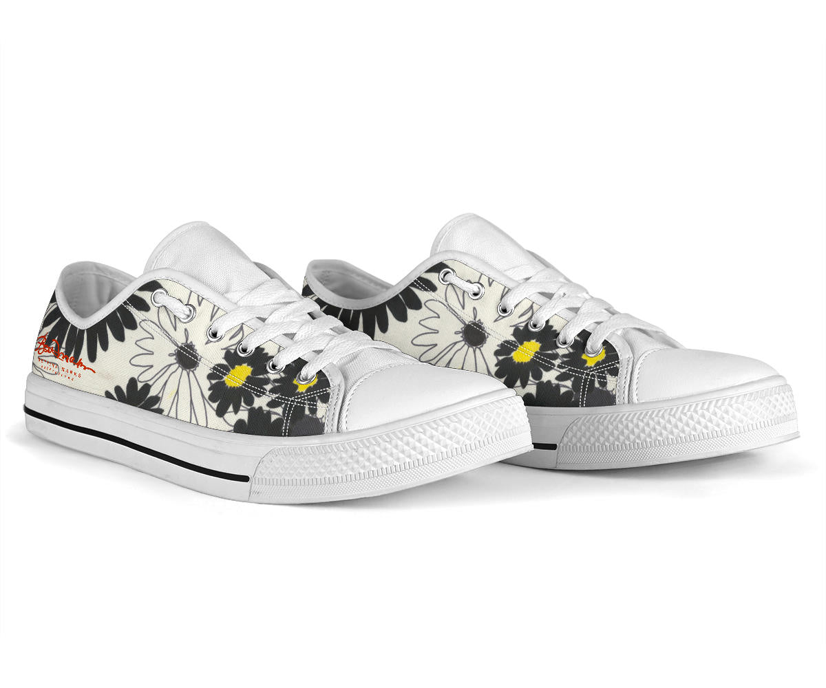 Daisy Low Top Sneakers