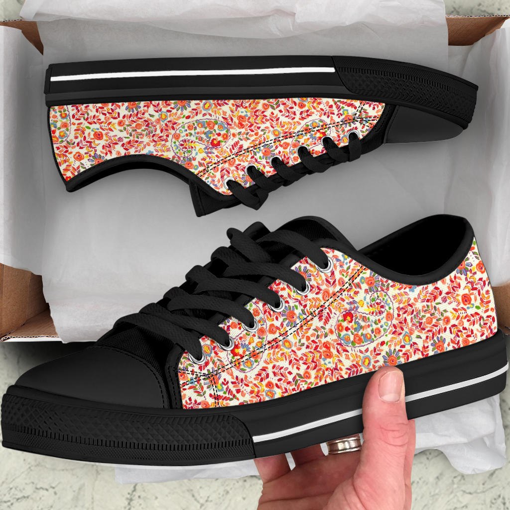 Retro Paisley Low Top Sneakers
