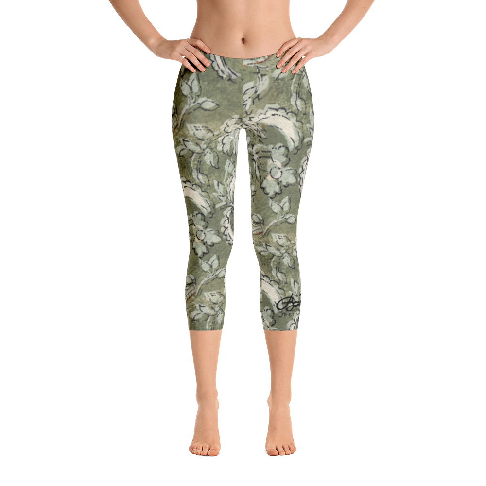 Floral Paisley Capri Leggings