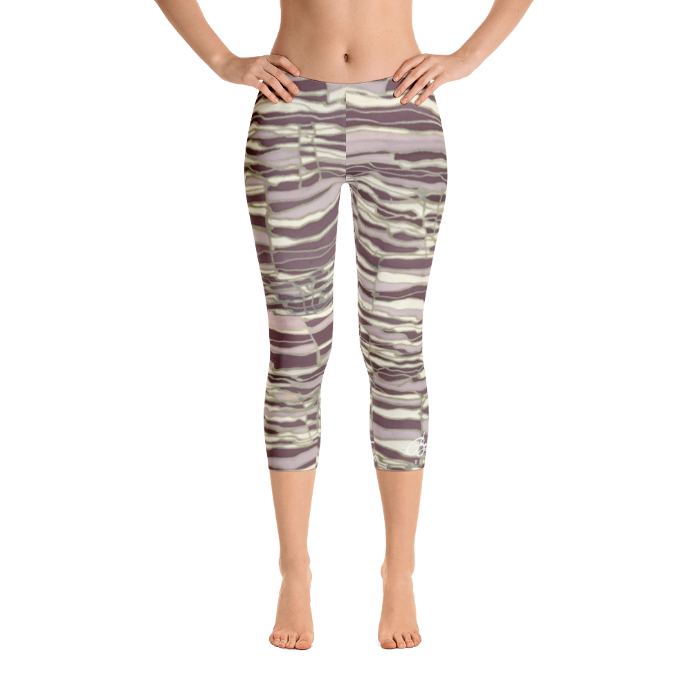 Techno Capri Leggings Front