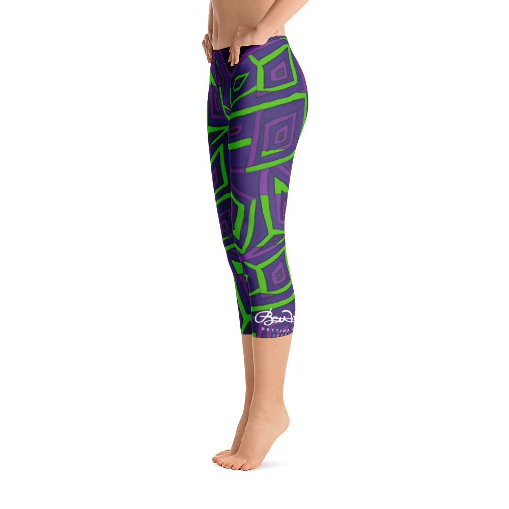 Joker Madness Capri Leggings Left