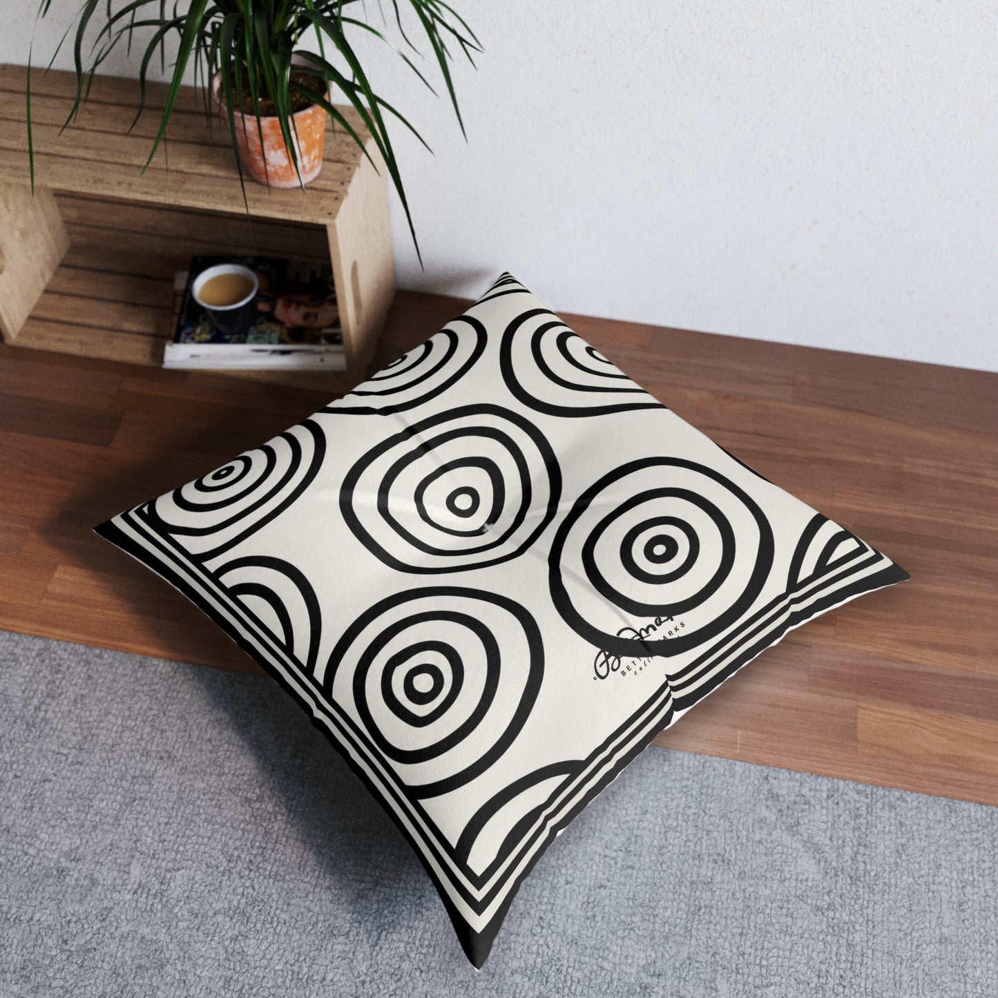 B&W Target Tufted Square Decorative Cushion