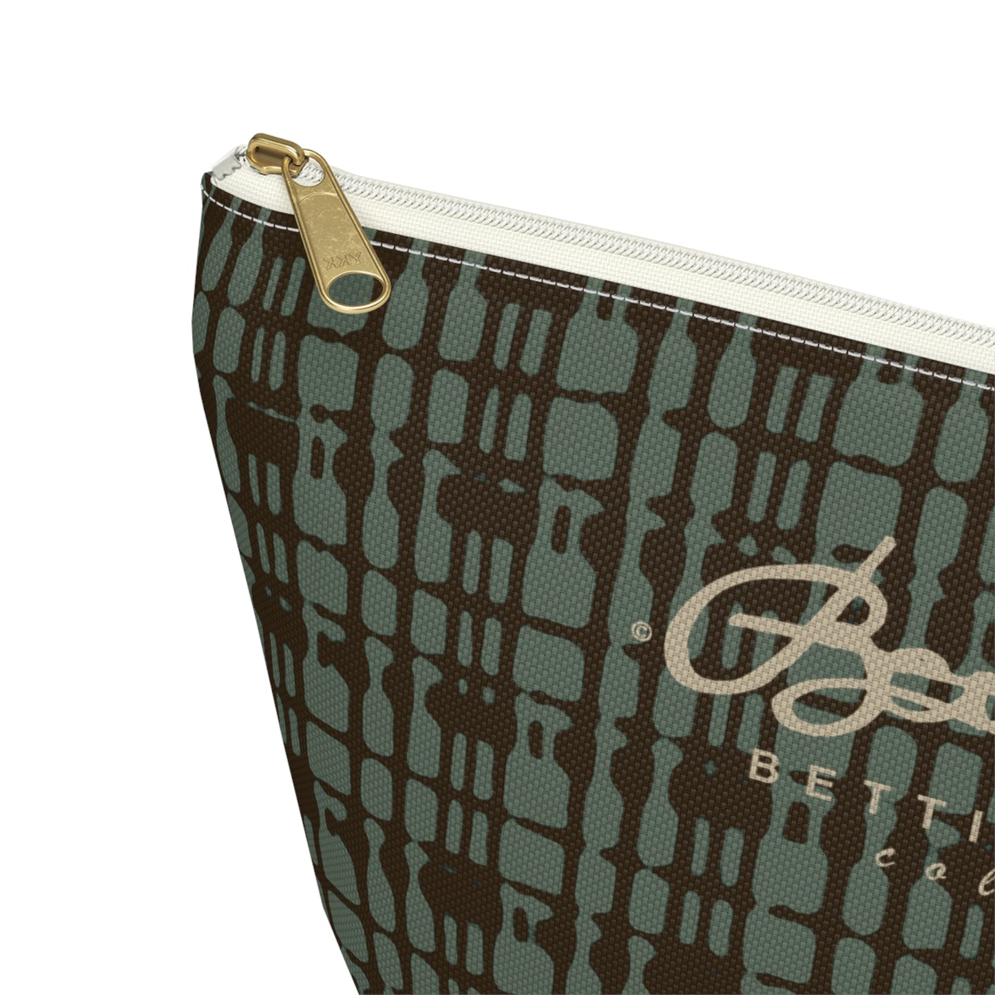 Mint Chocolate Plaid Accessory Pouch w T-bottom