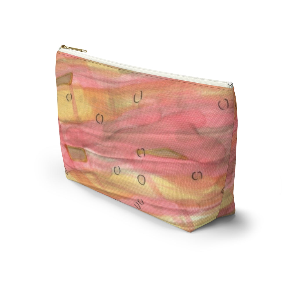 Dreamy Floral Accessory Pouch w T-bottom
