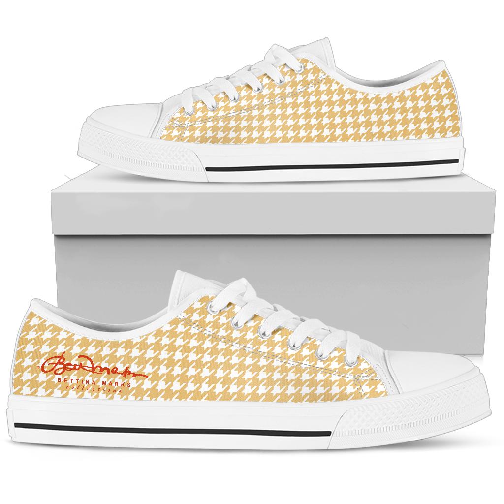 Banana Houndstooth Low Top Sneakers