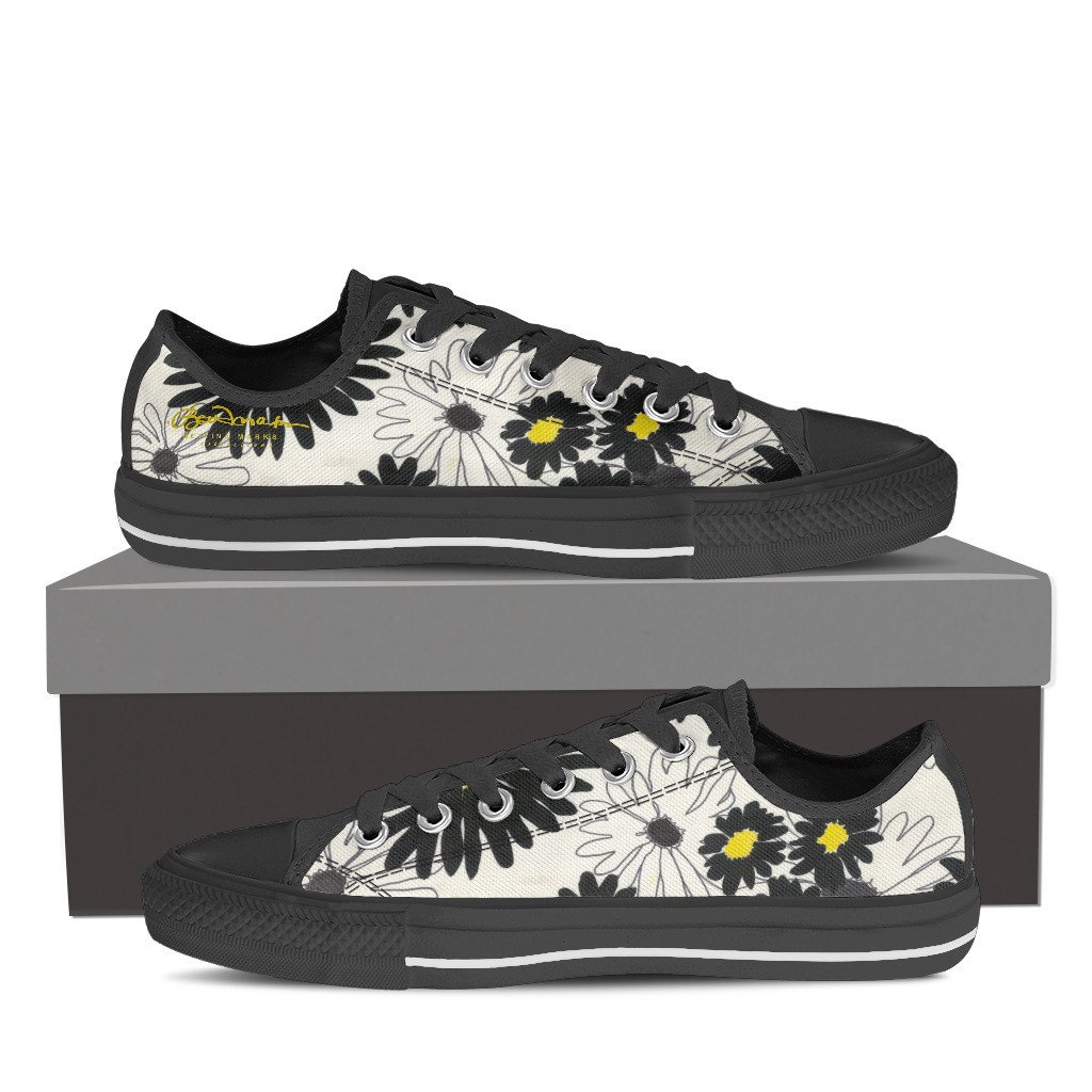 Daisy Women's Black Low Top Sneakers