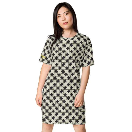 B&W Optical T-shirt dress