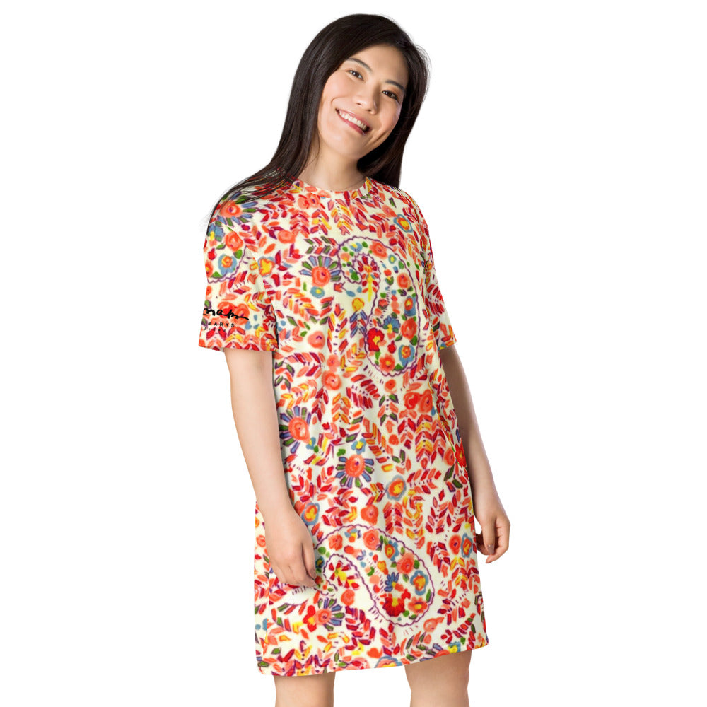 Retro Paisley T-shirt dress