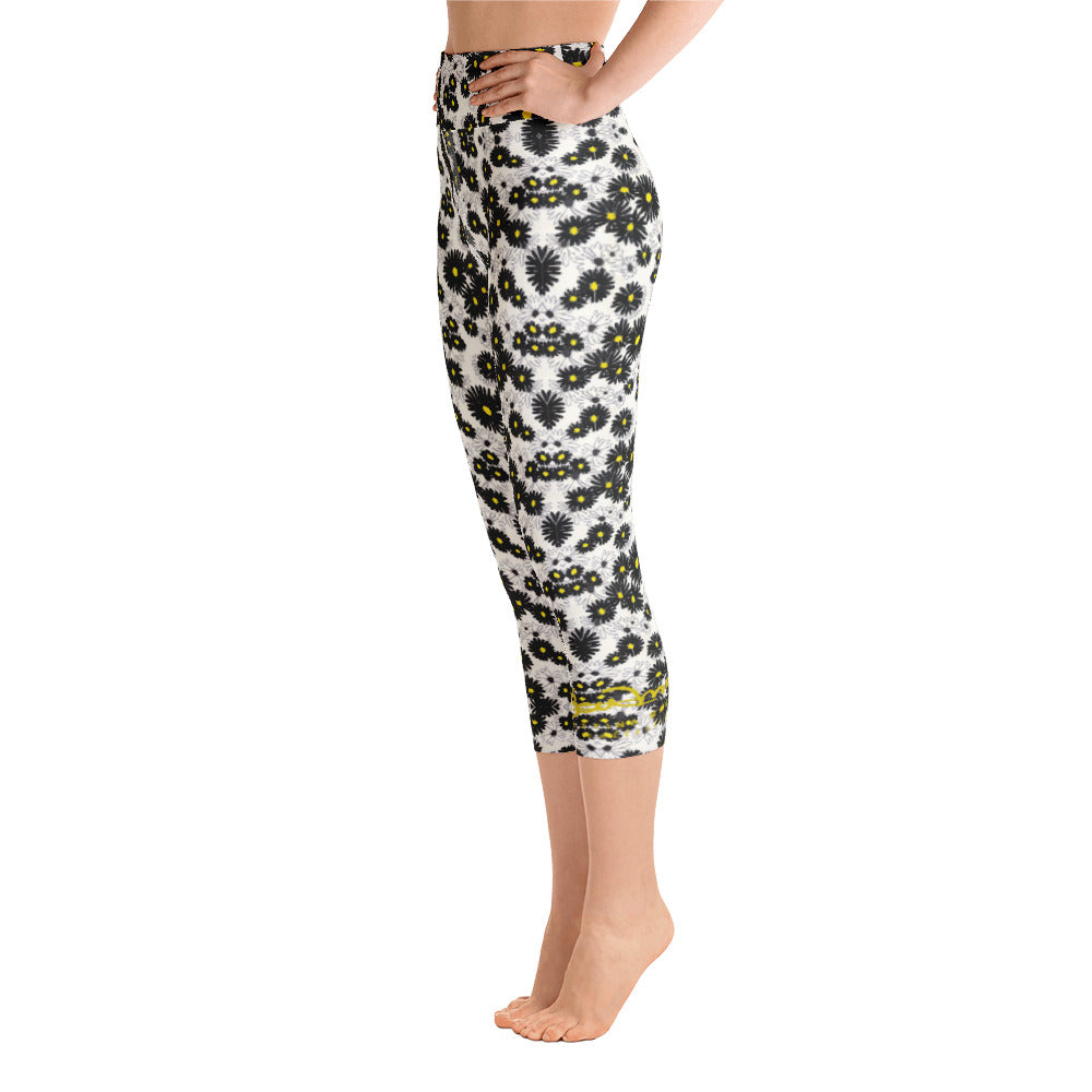 Daisy Yoga Capri Leggings