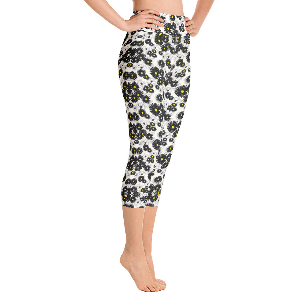 Daisy Yoga Capri Leggings