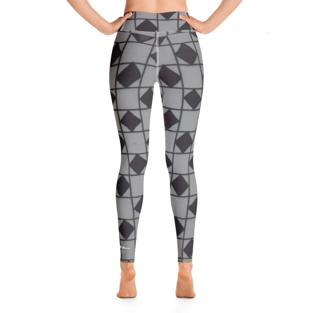 Grey Checkerboard Optical Yoga Leggings