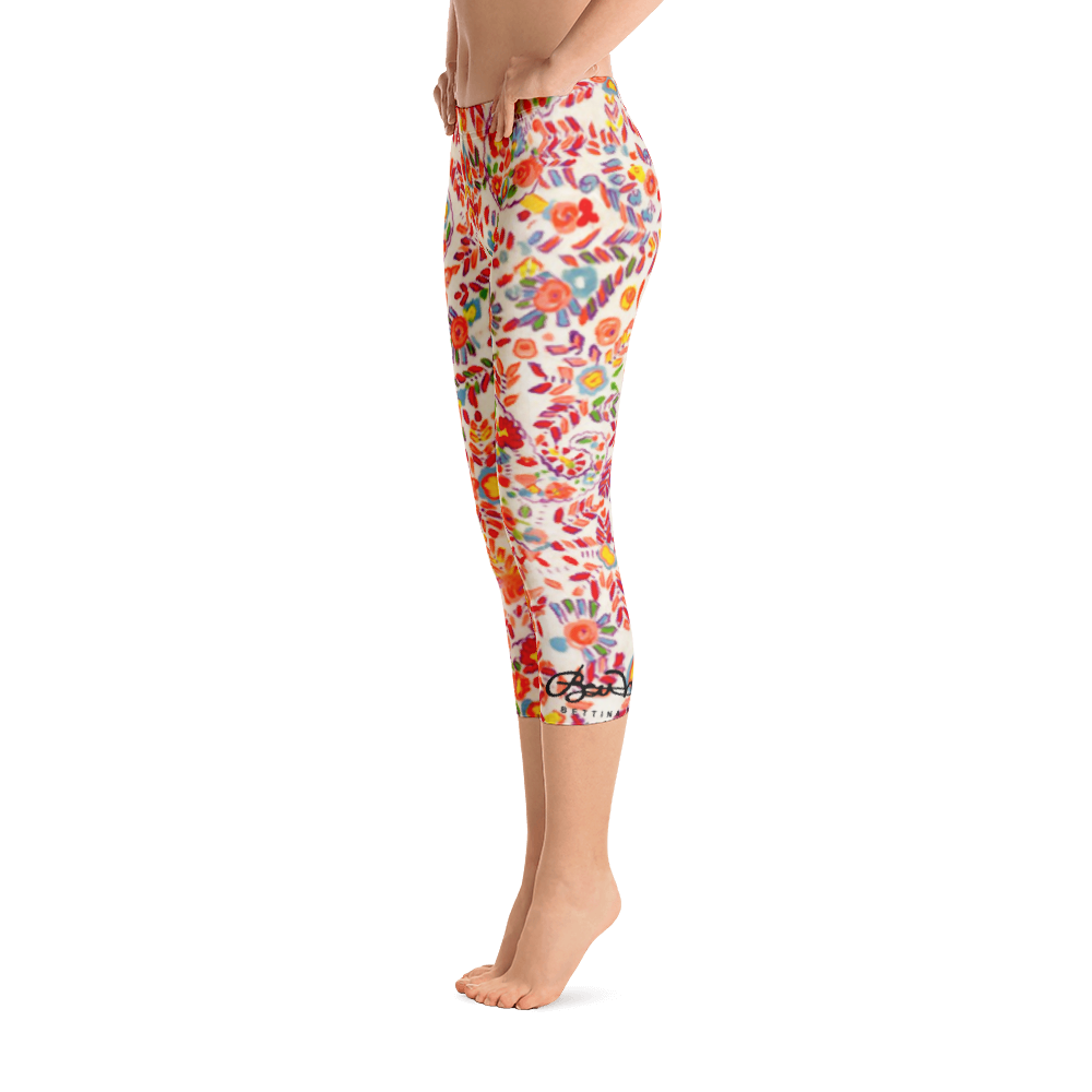 Retro Paisley Capri Leggings Left