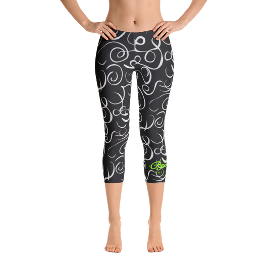 B&W Squiggles Capri Leggings